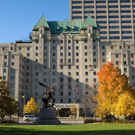 Lord Elgin Hotel-3