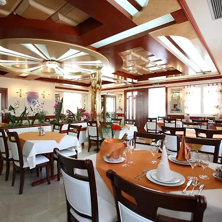 Hotel Trogir Palace-2