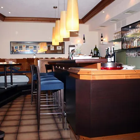 Hotel Adler Asperg-3