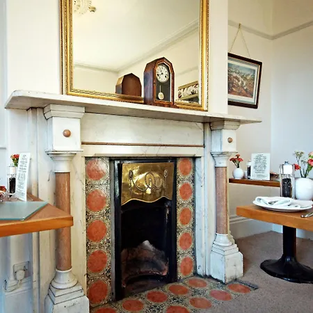 Bronte Guest House-2
