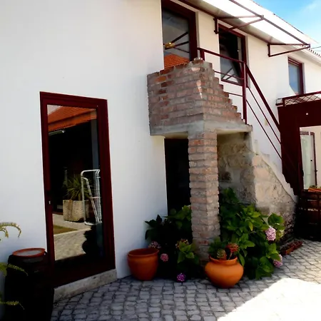 Casa Adega Do Mosteiro - Turismo Rural-2