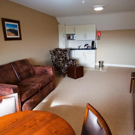 Strandhill Boutique Hotel Lodge And Suites-2