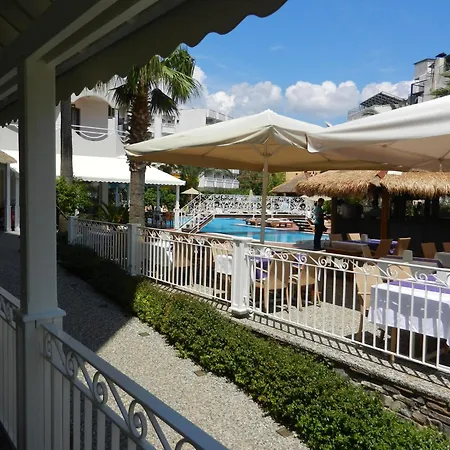 Hawaii Hotel-2