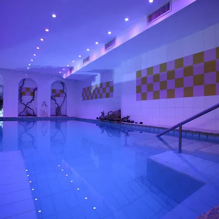 Hotel Bellevue Benessere&Relax-3