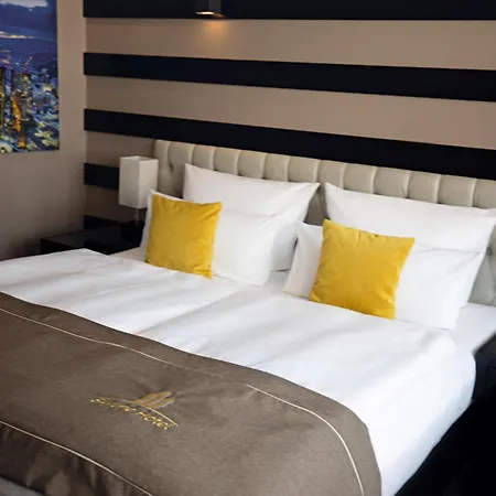 Skyline Hotel City Frankfurt-2
