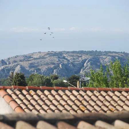 Les Volets Bleus Provence-3
