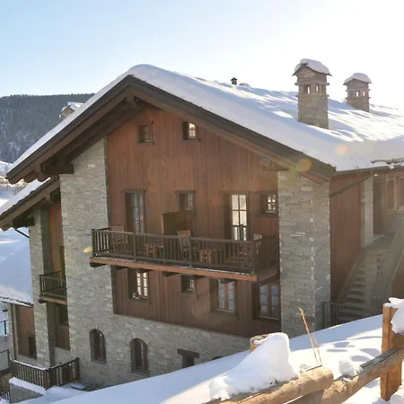 Maison Cly-2