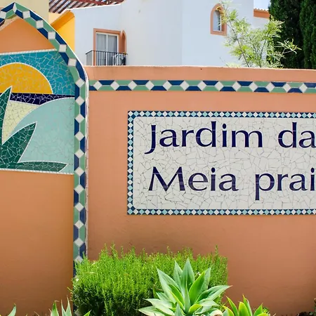 Jardim Da Meia Praia Resort-2