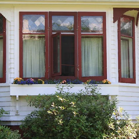 Belgravia B&B-3