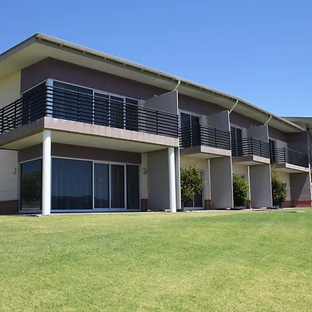 Springs Shoalhaven Nowra-3