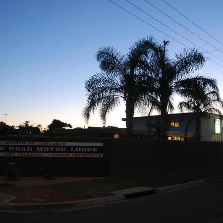 Adelaide Road Motor Lodge-3