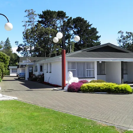 Queens Park Motels-2