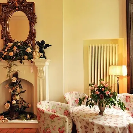 Schlosshotel Bredenfelde-3