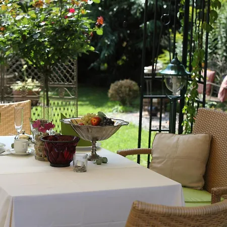 Hotel Garni Pölzl-3