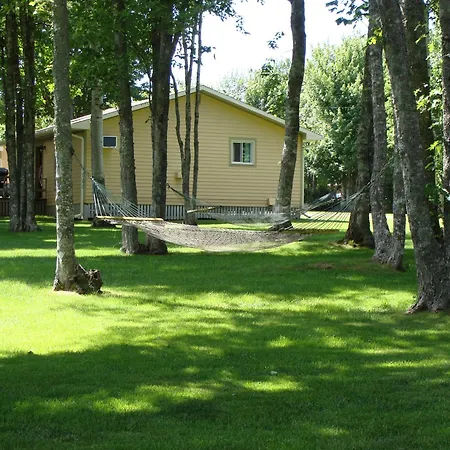 Cavendish Maples Cottages-3