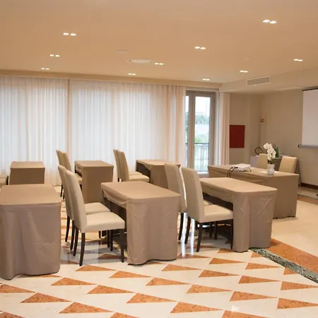 Hotel Commercio-3