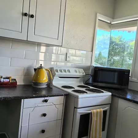 Aquarius Motel-2