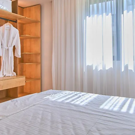Azar Luxury Suites-2