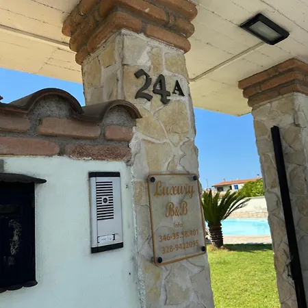 Luxury B&B Resort-3