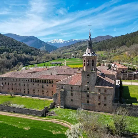 Hostería del Monasterio de San Millan-2
