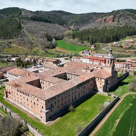 Hostería del Monasterio de San Millan-3