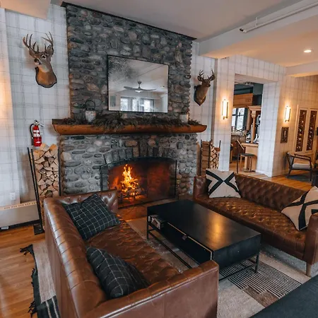 Emerald Lake Lodge-3