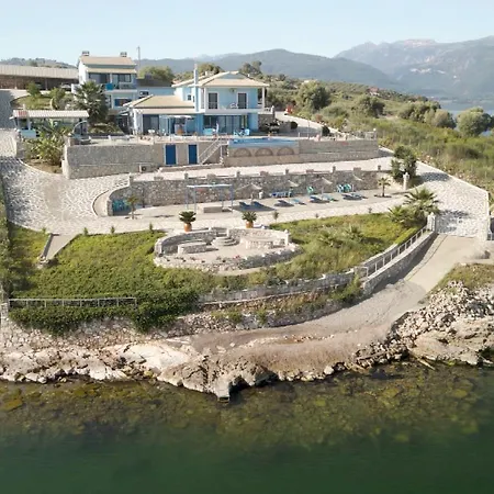 Iris Villas-3