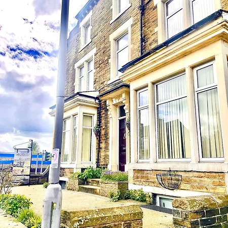 Highfield Guesthouse-3
