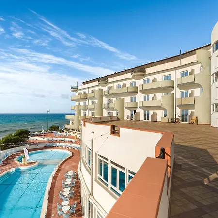 Carlton Hotel Riviera-2