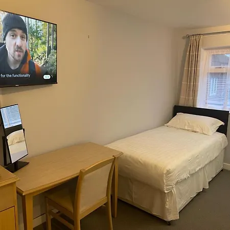 The Manor Guest House-3