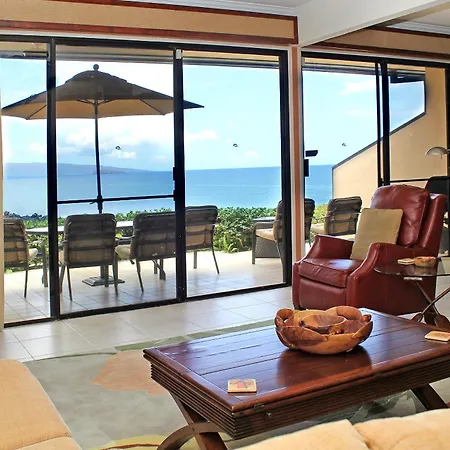 Makena Surf- Coraltree Residence Collection-3