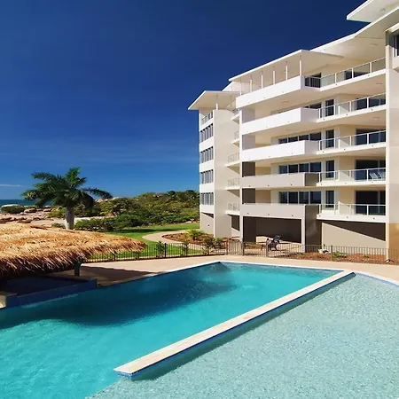 Coral Cove Apartments - Absolute Beachfront Resort Bowen-2