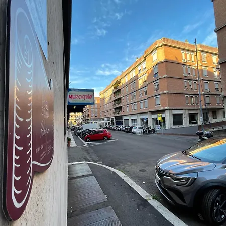 Roma Imperial Suites-3