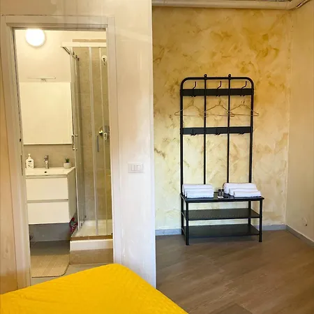Romoli Rooms And Suites-2