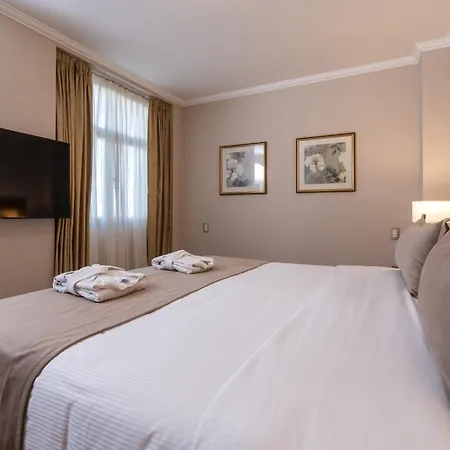 Hotel Intersur Recoleta-3