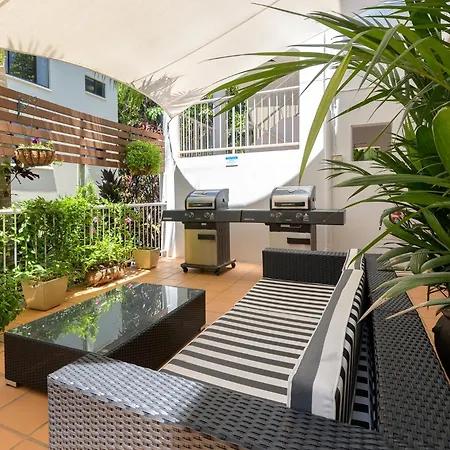Port Douglas Apartments - Adults Only Oasis-3
