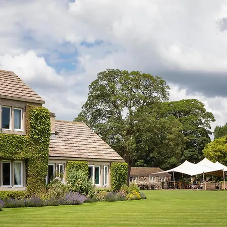 The Devonshire Arms Hotel At Bolton Abbey-2