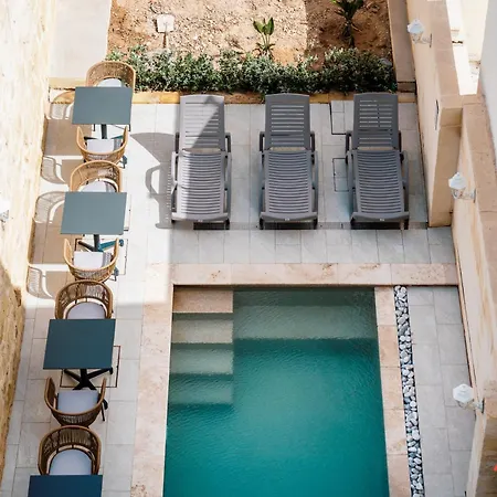 Mosta Stays By Zzzing-2