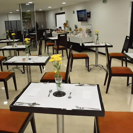 Richmond Suites Hotel-2