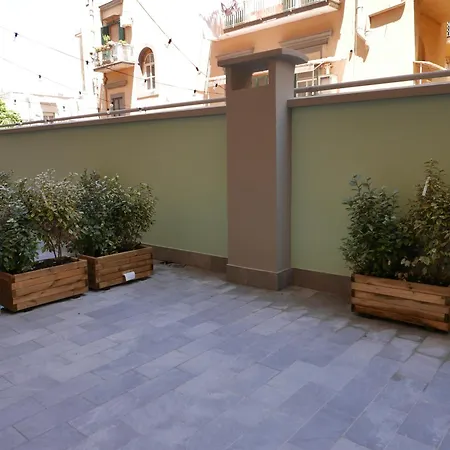 Re Lazzarone Suite-2