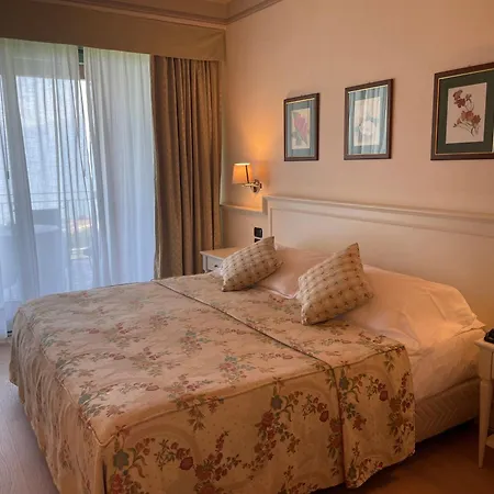 Romantik Hotel Relais Mirabella Iseo-3