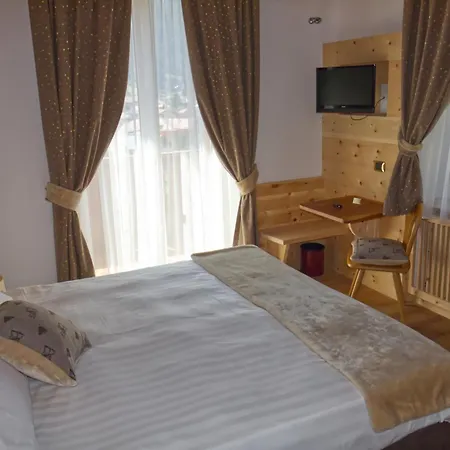 Hotel Patrizia-3