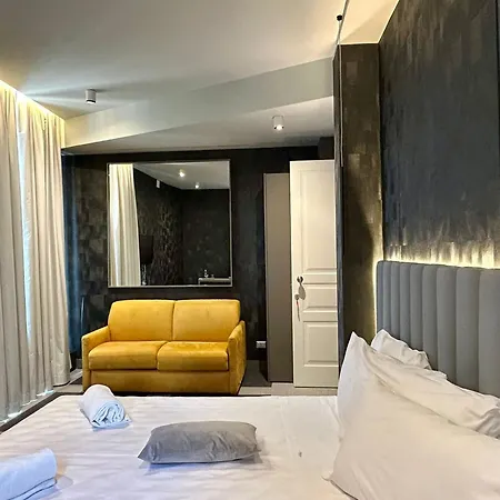 Private Luxury Suites-2