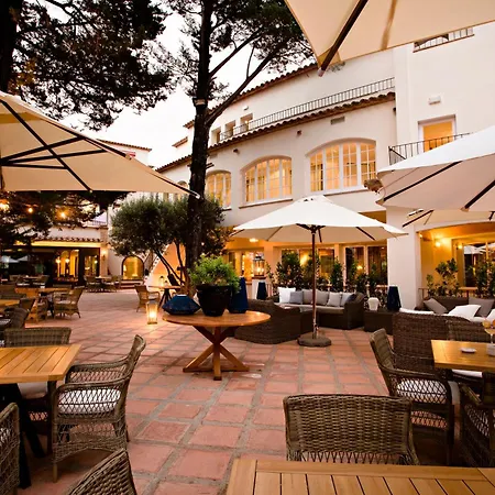 Hotel Aigua Blava-3