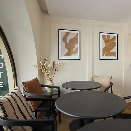 Hotel Elysée Secret-2