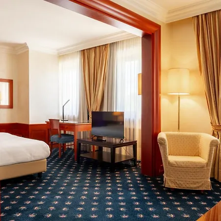 UNAHOTELS Golf Hotel Cavaglià-3