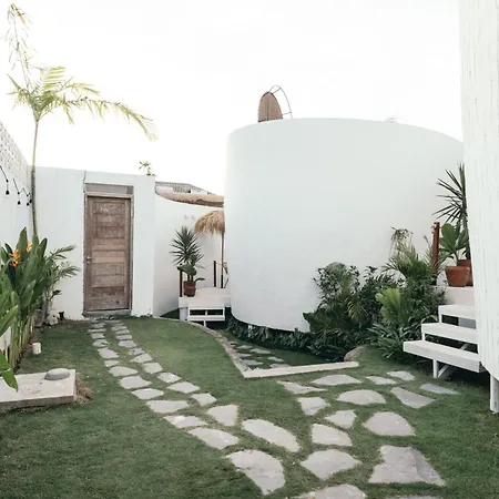 Makaii Tiny Villas With Private Pools-2