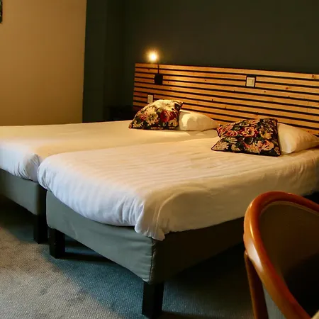 Hotel Restaurant De Roosterhoeve-3