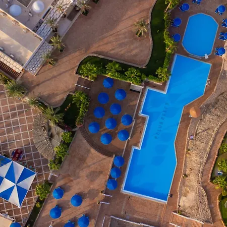 Club Reef Resort & Spa-3