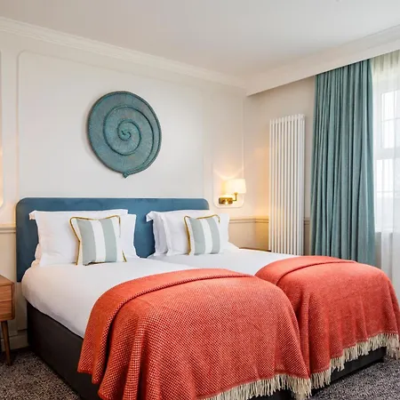 The White Horses By Everly Hotels Collection-2